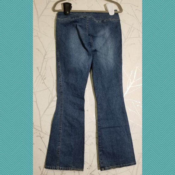 Maryk & Co VTG Medium Wash Mid Rise Bootcut Jeans - Picture 8 of 8